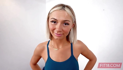 Hawt sweetheart likes to be fucked hard