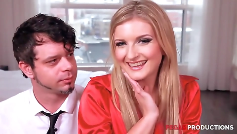 Slutty blonde take ruler gets fucked