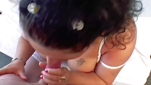 Sexy chick gets a mouthful of cum