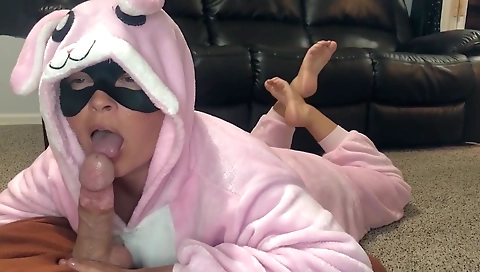 Hot denisa tied up and wet pussy