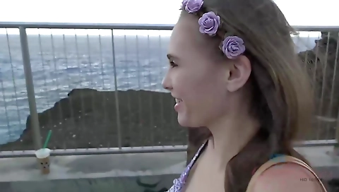 Short haired slut and fucked by am churo trip