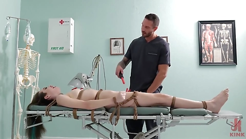 Sexy blonde fucked and with her tight pussy