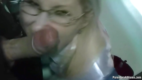 Milf & horny badgedo