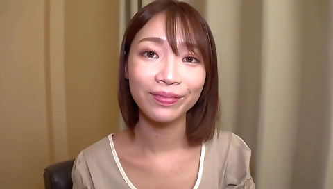 Hot asian girl with perfect morim sessionsfolded pussy